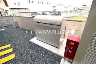 岡山駅 バス39分  岡南産婦人科入口下車：停歩2分 1階の物件外観写真